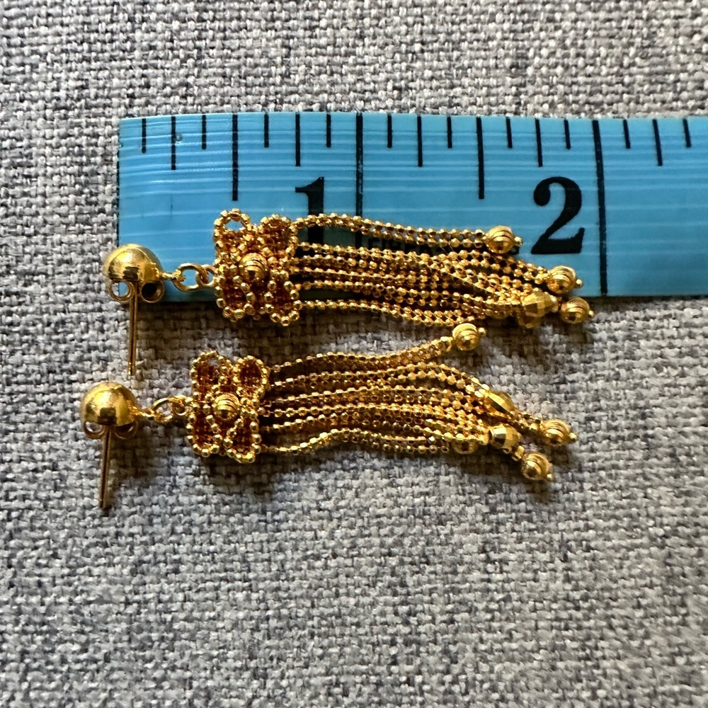 22k pure Solid Yellow Gold Earrings 9 grams